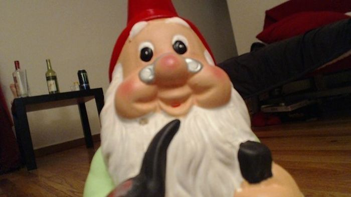 mujer-raptada-por-nomos8